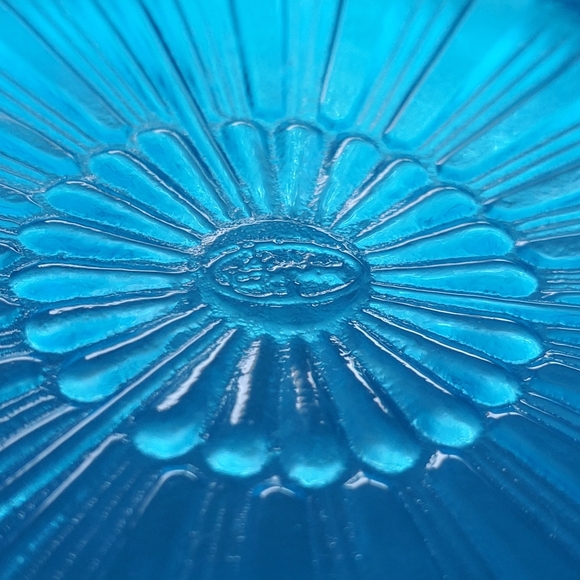 Fenton Daisy and Button 10 3/4" Irredescent Blue WOW Bowl - Picture 9 of 16